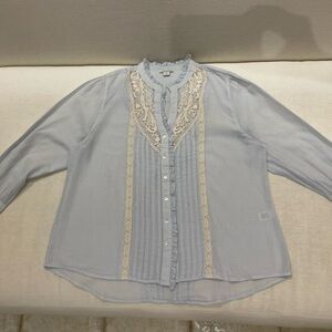 Cotton Sundance crochet and lace blouse.